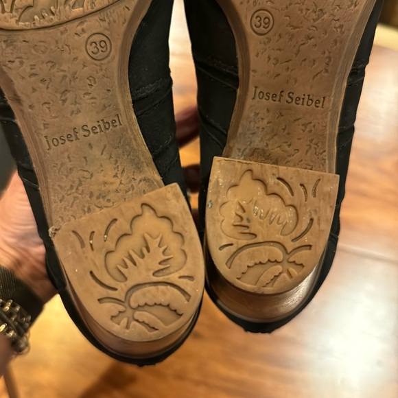 Josef Seibel Bonnie Ankle Boot 39 8 1/2 Booties Black Leather 3” Chunky Heel - Picture 12 of 14